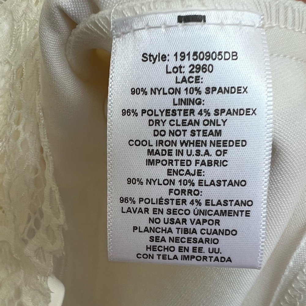 Kiyonna knee length 3/4 sleeve lace v neck dress- ivory- size 0X NWT - Picture 10 of 12